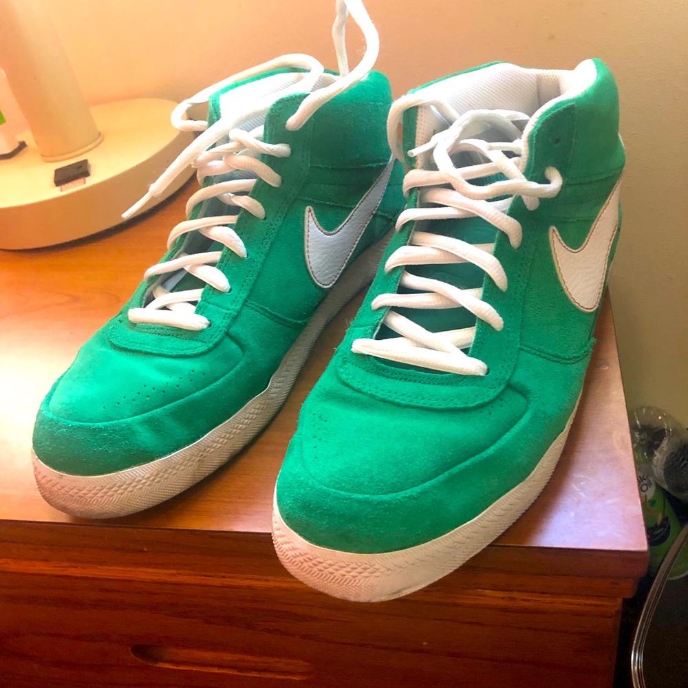 Nike Mavrk 2 Skate shoes Mid 6.0 Size 12